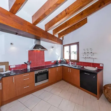 Villa Dili Dali