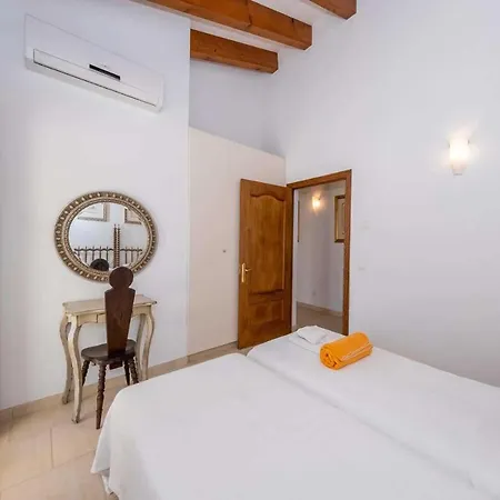 Dili Dali Villa